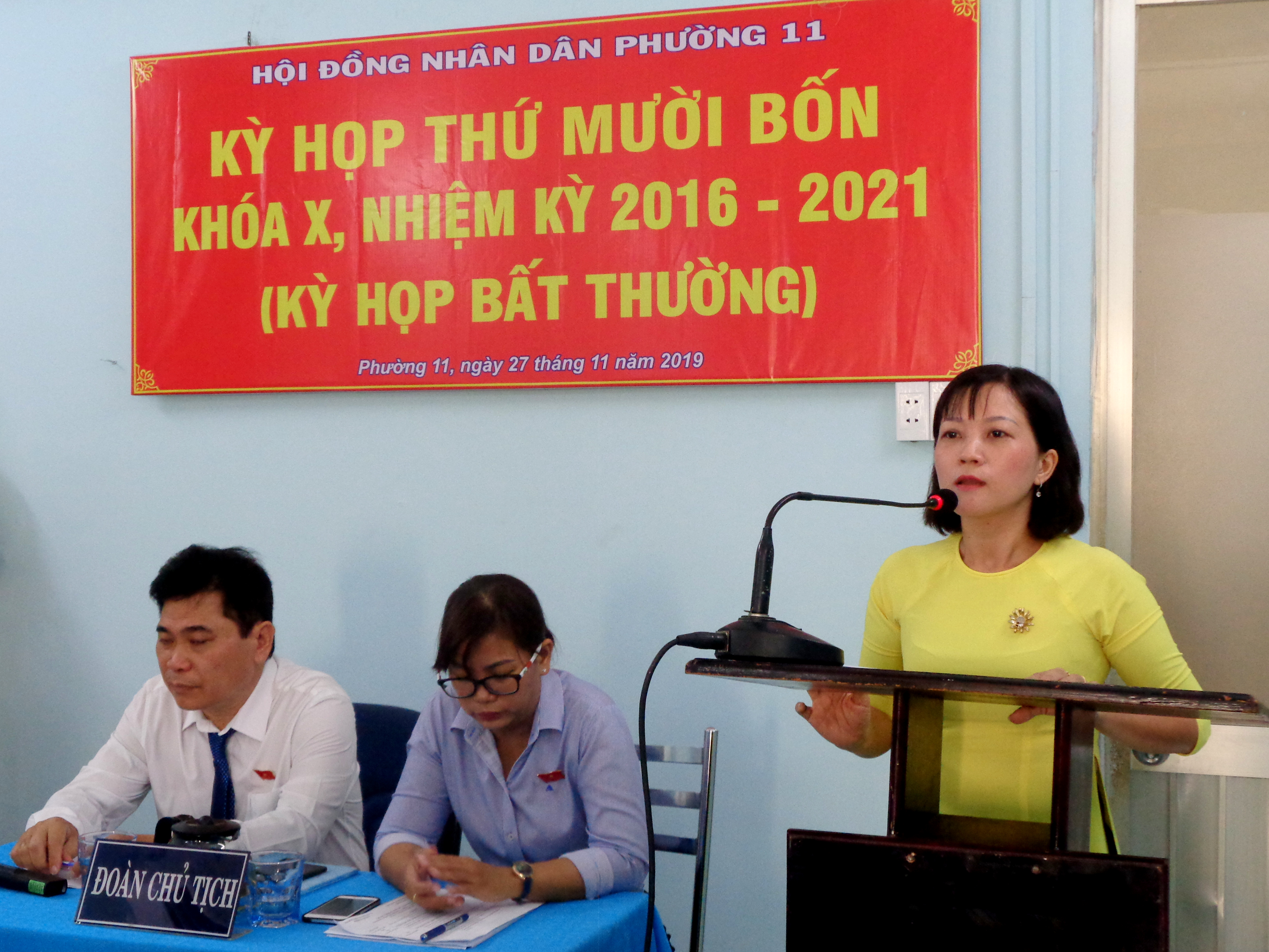 Image: Kỳ họp thứ 14 của Hội đồng nhân dân phường 11 khóa X, nhiệm kỳ 2016 - 2021